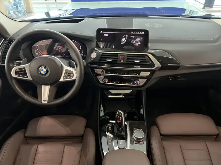 BMW X3 2020 Model xDrive30i Leading Model M Sports Set – фото 9