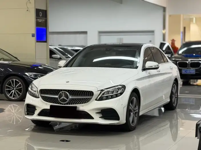Mercedes-Benz C-Class 2020 Model C 260 L Sports Edition – фото 1