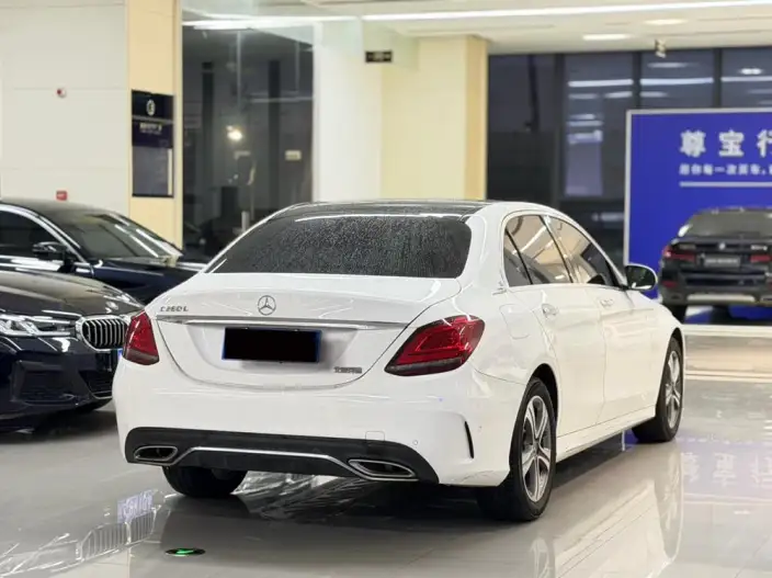 Mercedes-Benz C-Class 2020 Model C 260 L Sports Edition – фото 6