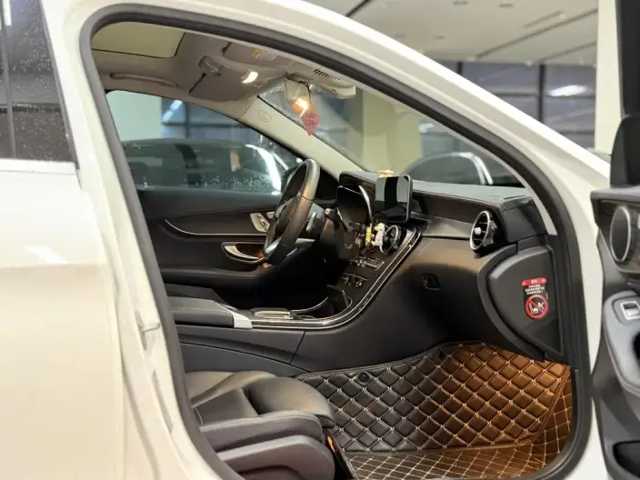 Mercedes-Benz C-Class 2020 Model C 260 L Sports Edition – фото 7
