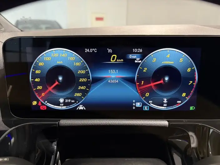 Mercedes-Benz GLA 2023 Model GLA 220 – фото 6
