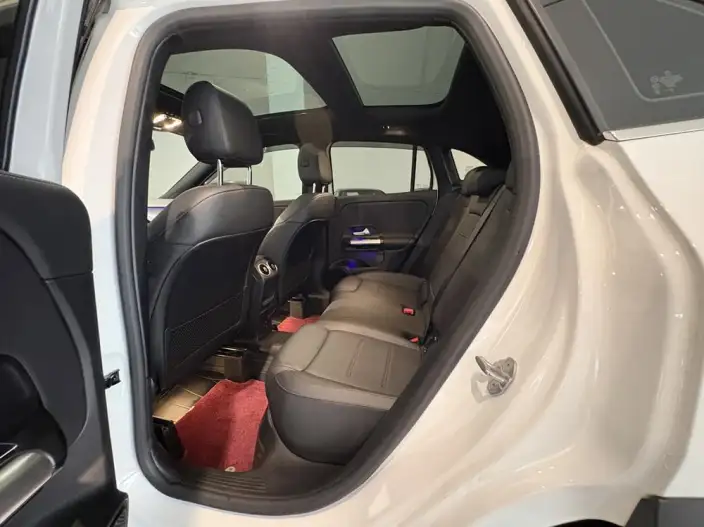 Mercedes-Benz GLA 2023 Model GLA 220 – фото 9
