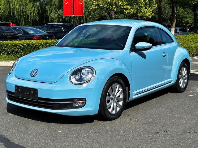 Beetle 2015 модификация 180TSI – фото 1