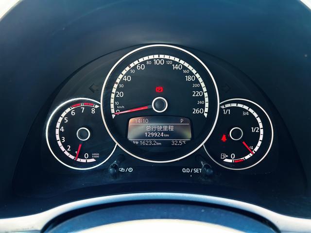 Beetle 2015 модификация 180TSI – фото 13
