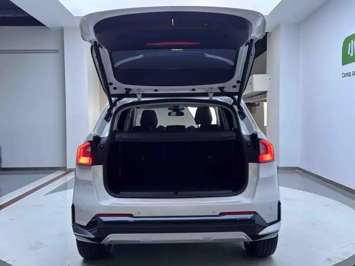 BMW X1 2023 Model sDrive20Li X Design Set – фото 10