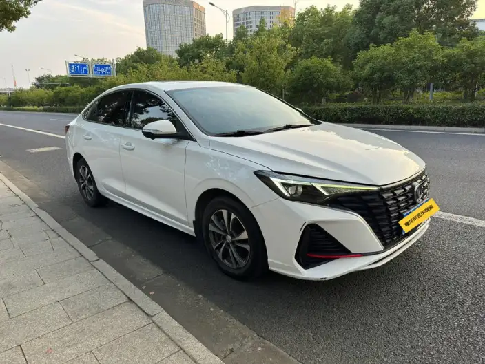 Changan Eado 2022 Model PLUS Blue whale NE 1.4T GDI DCT Noble Model – фото 3