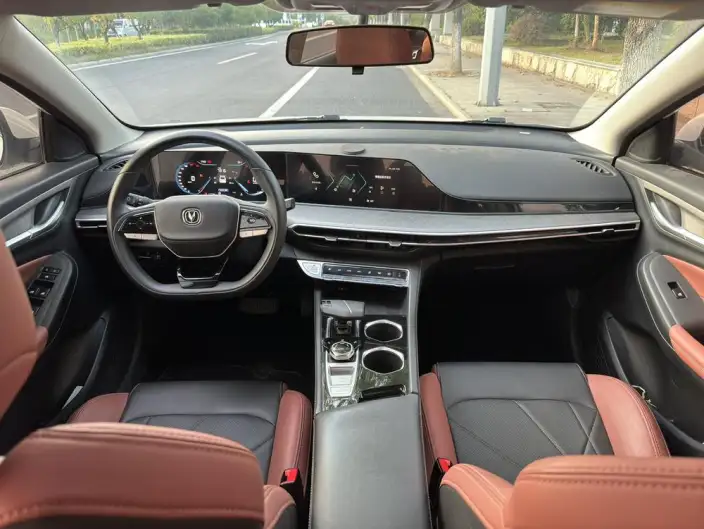 Changan Eado 2022 Model PLUS Blue whale NE 1.4T GDI DCT Noble Model – фото 7
