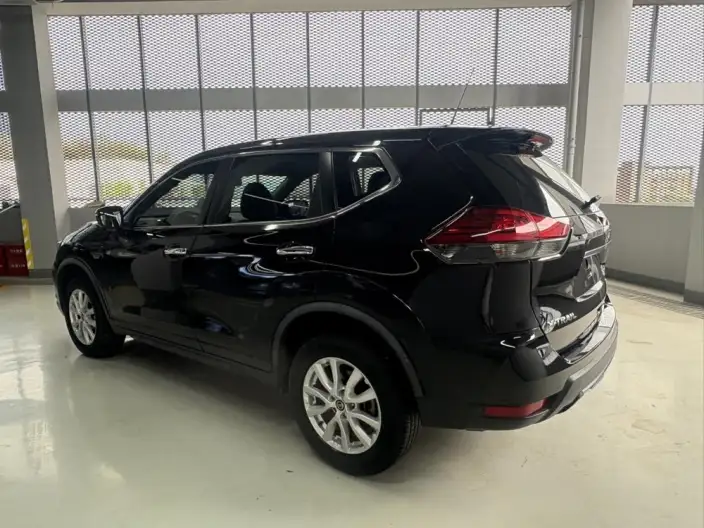Nissan X-Trail 2020 Model 2.0L CVT Smart Connect Comfort Edition 2WD – фото 4