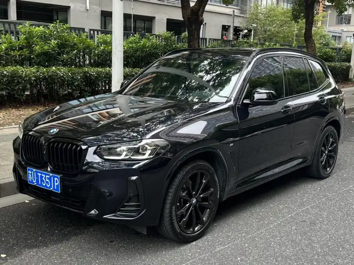 BMW X3 2022 Model xDrive30i Exclusive Model M Night Set – фото 1