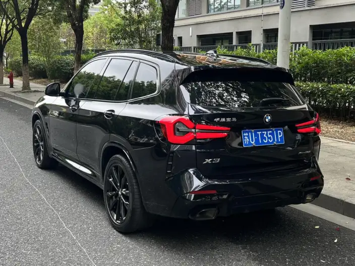 BMW X3 2022 Model xDrive30i Exclusive Model M Night Set – фото 4