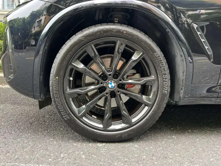 BMW X3 2022 Model xDrive30i Exclusive Model M Night Set – фото 8