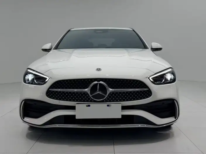 Mercedes-Benz C-Class 2022 Model C 200 L Sports Edition – фото 2
