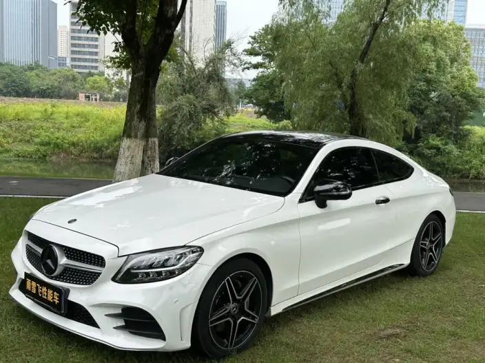 Mercedes-Benz C-Class Imported 2020 Model C 260 Coupe – фото 1