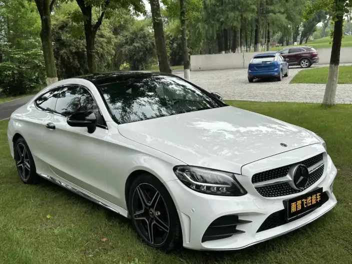 Mercedes-Benz C-Class Imported 2020 Model C 260 Coupe – фото 3