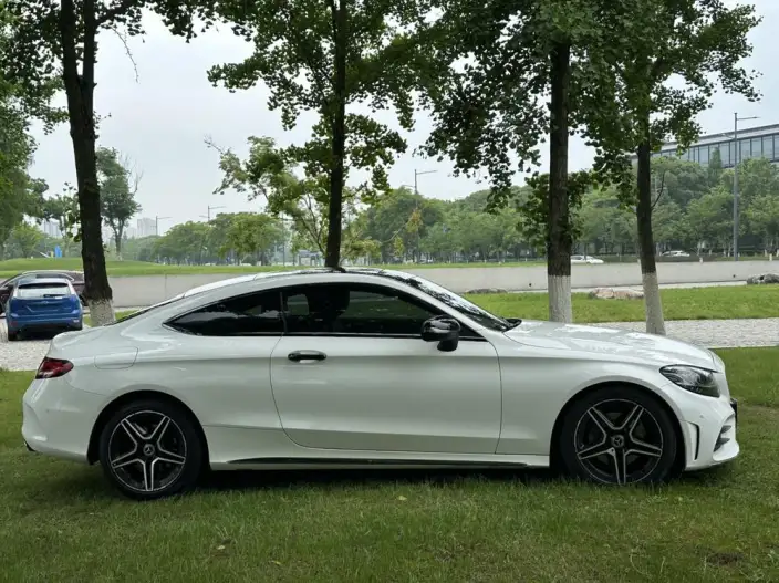 Mercedes-Benz C-Class Imported 2020 Model C 260 Coupe – фото 8
