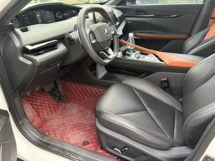 Changan UNI-V 2022 Model 1.5T Noble Model – фото 9