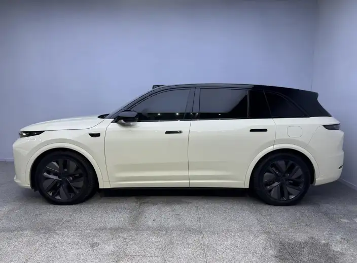 Li Auto L7 2024 Model Ultra Edition – фото 4
