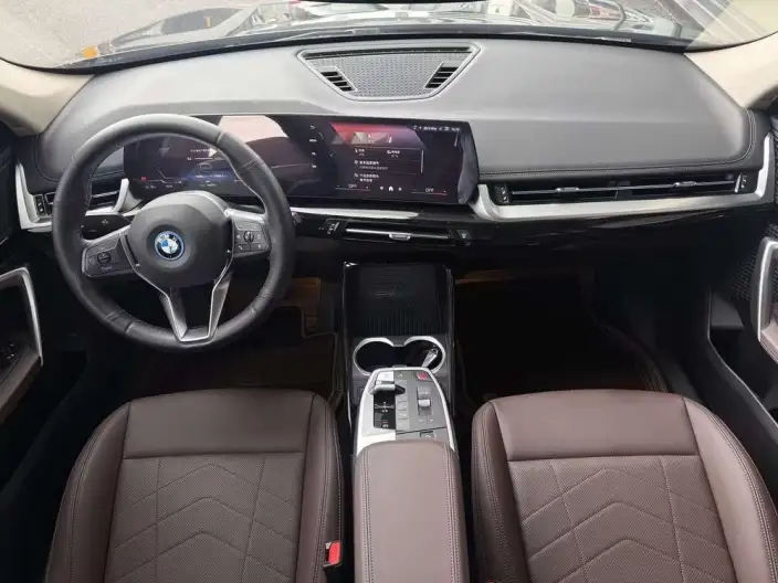 BMW iX 1 2024 Model eDrive25L X Design Set – фото 9