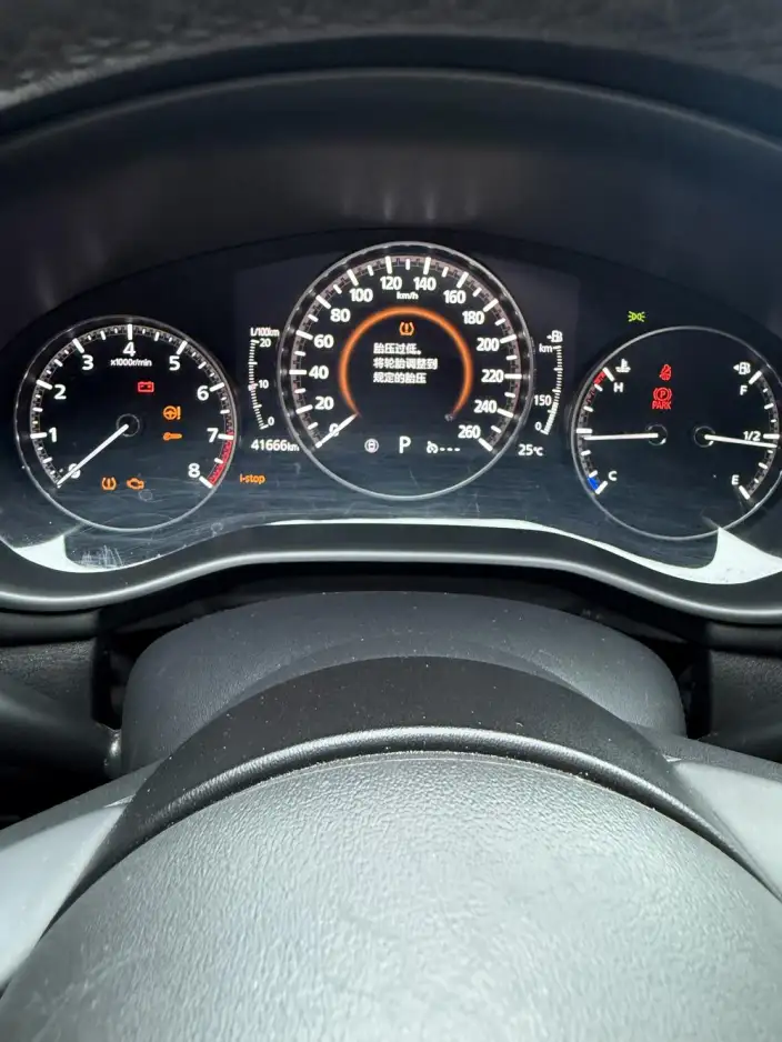 Mazda3 Axela 2022 Model 2.0L Automatic Zhi Shine Edition – фото 8