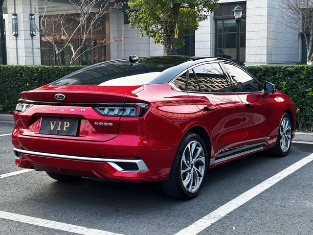 Ford Mondeo 2025 EcoBoost 245 Ultimate – фото 5