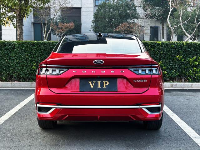 Ford Mondeo 2025 EcoBoost 245 Ultimate – фото 7