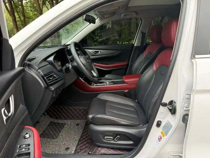 Changan CS75 2022 Model Blue Whale Edition 1.5T DCT Noble Model – фото 9