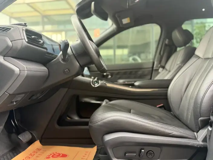 NIO ES8 2020 Model 415KM Base Edition VII seat – фото 8