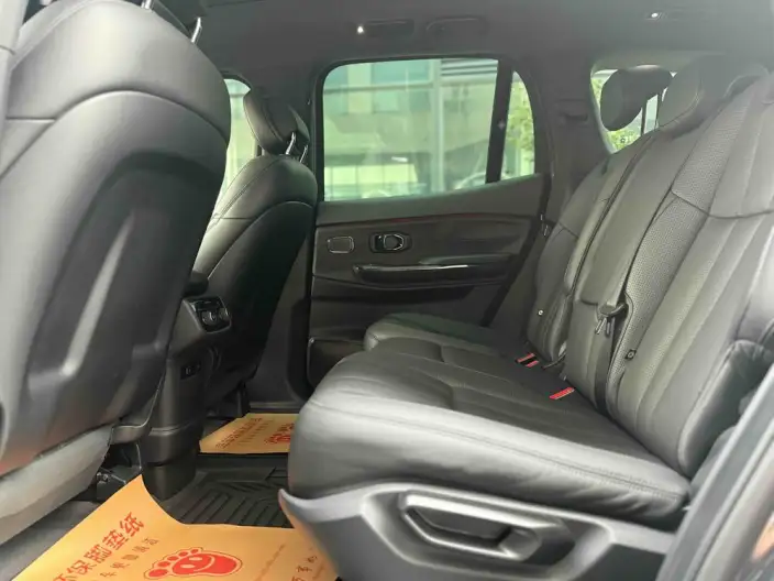 NIO ES8 2020 Model 415KM Base Edition VII seat – фото 9