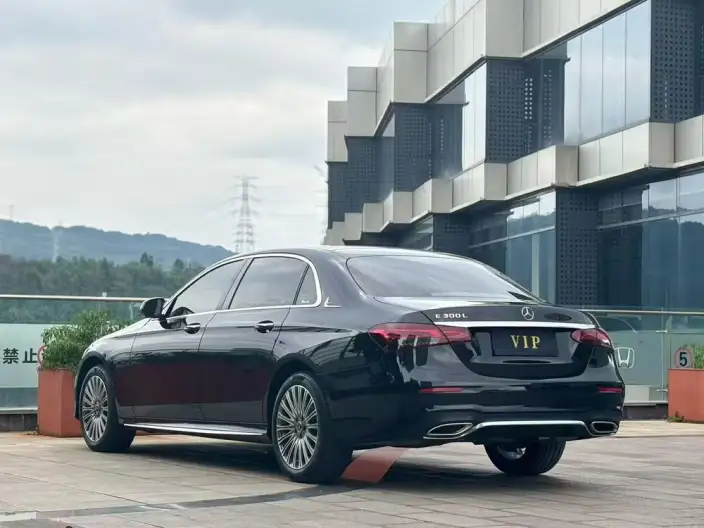 Mercedes-Benz E-Class 2023 Model Facelift E 300 L Fashion Model sedan – фото 4