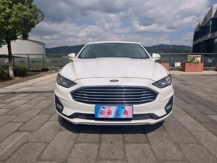 Ford Mondeo 2020 Model EcoBoost 180 Fashion Model – фото 2