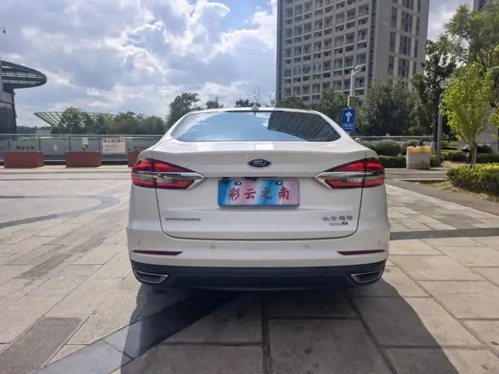 Ford Mondeo 2020 Model EcoBoost 180 Fashion Model – фото 5