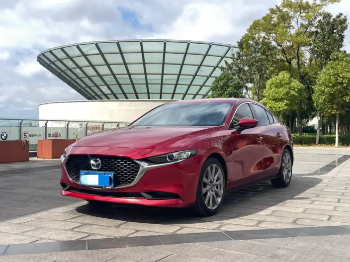 Mazda3 Axela 2020 Model 2.0L Automatic Zhi Ya Edition – фото 1