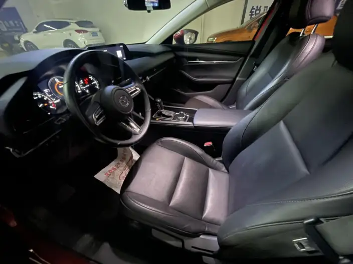 Mazda3 Axela 2020 Model 2.0L Automatic Zhi Ya Edition – фото 9