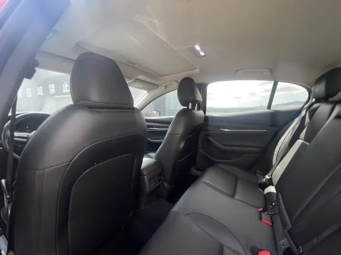 Mazda3 Axela 2020 Model 2.0L Automatic Zhi Ya Edition – фото 10