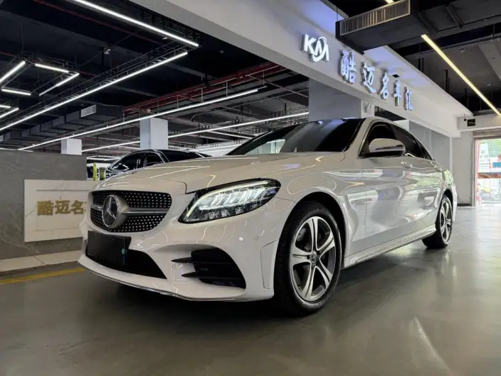 Mercedes-Benz C-Class 2021 Model C 260 L Sports Edition – фото 1