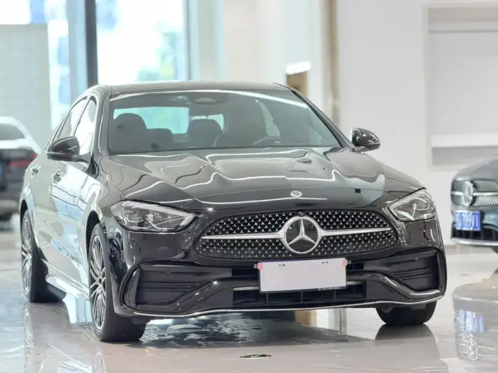 Mercedes-Benz C-Class 2022 Model C 260 L Sports Edition – фото 3