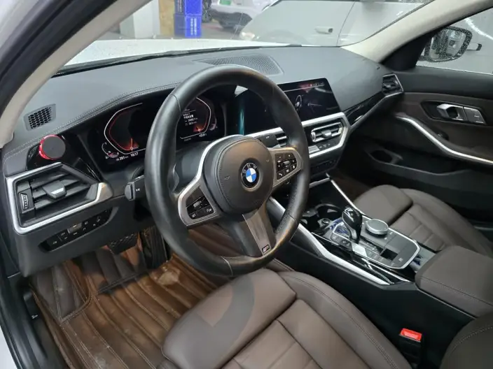 BMW 3 Series 2020 Model 320Li M Sports Set – фото 6