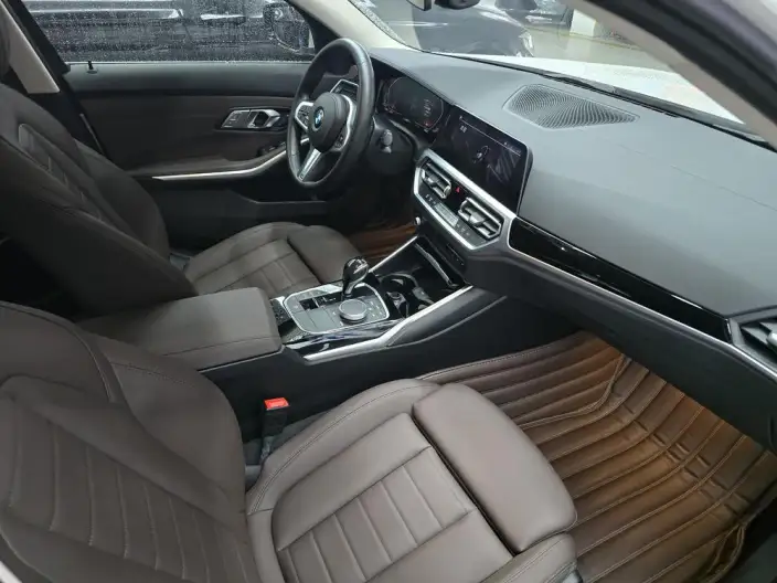 BMW 3 Series 2020 Model 320Li M Sports Set – фото 8