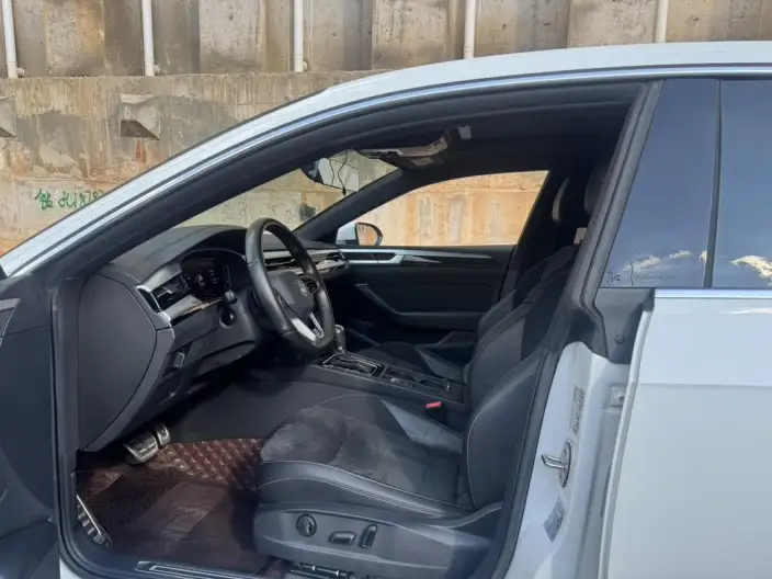 Volkswagen CC 2021 Model 330TSI Dazzling version – фото 10