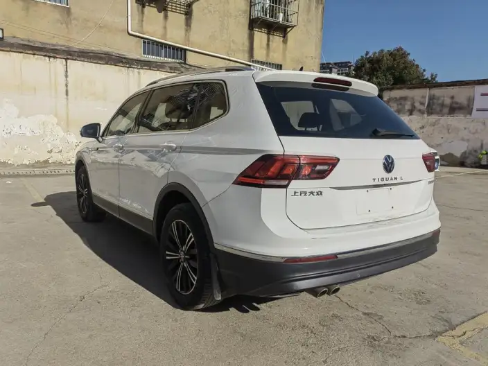 Volkswagen Tiguan L 2021 Model 330TSI Automatic 2WD Smart Edition – фото 4