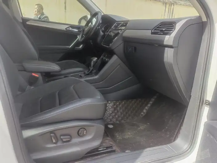Volkswagen Tiguan L 2021 Model 330TSI Automatic 2WD Smart Edition – фото 8