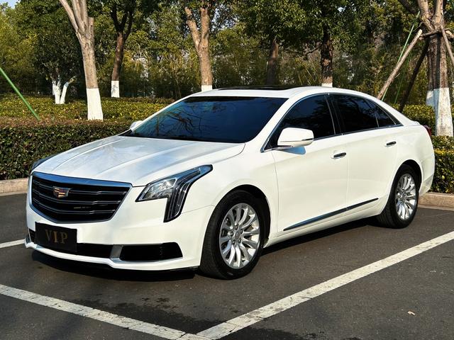 Cadillac XTS 2018 28T Technology – фото 1