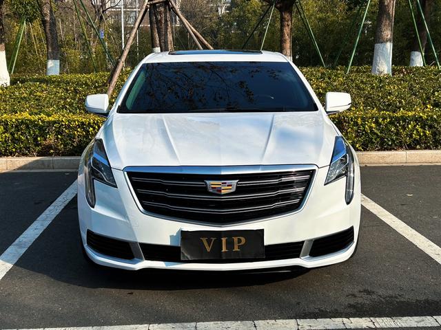 Cadillac XTS 2018 28T Technology – фото 2