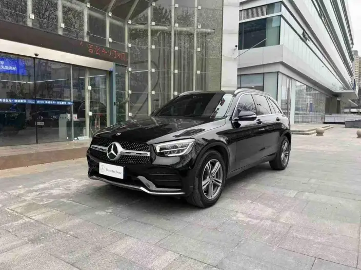 Mercedes-Benz GLC 2020 Model GLC 260 L 4MATIC Luxury Model – фото 10