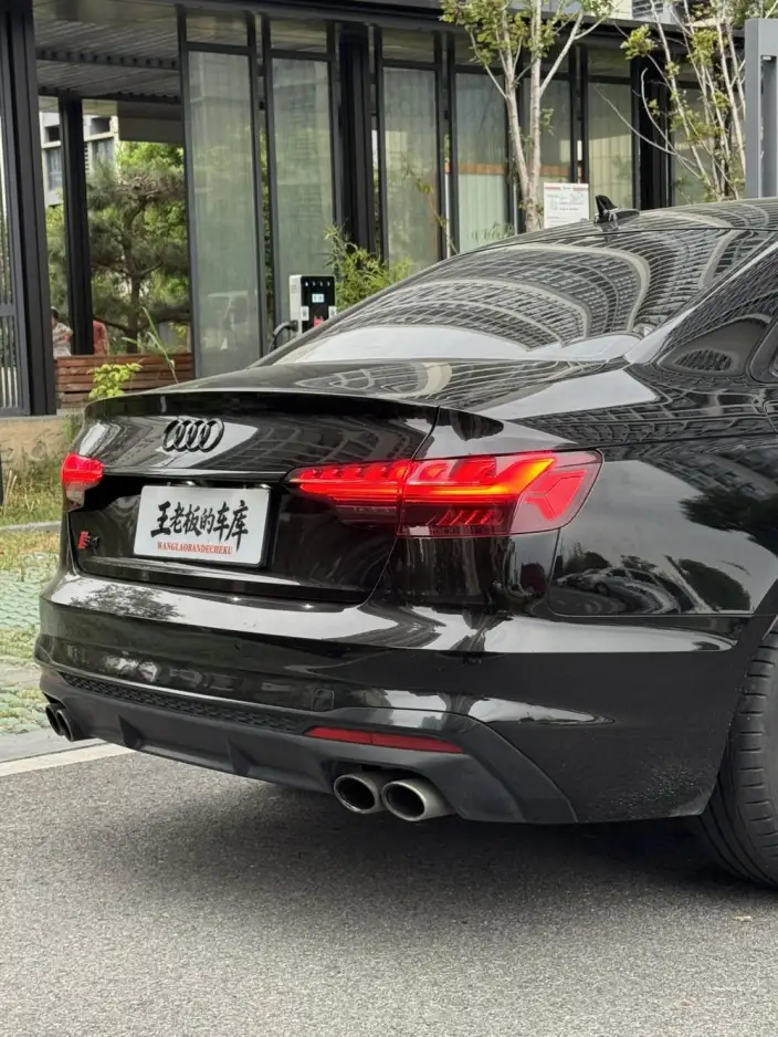 Audi S4 2022 Model 3.0TFSI – фото 3