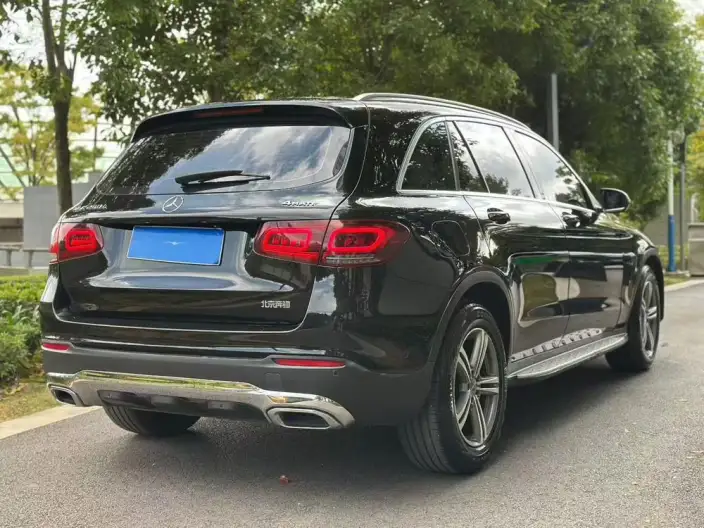 Mercedes-Benz GLC 2021 Model GLC 260 L 4MATIC Dynamic Model – фото 6