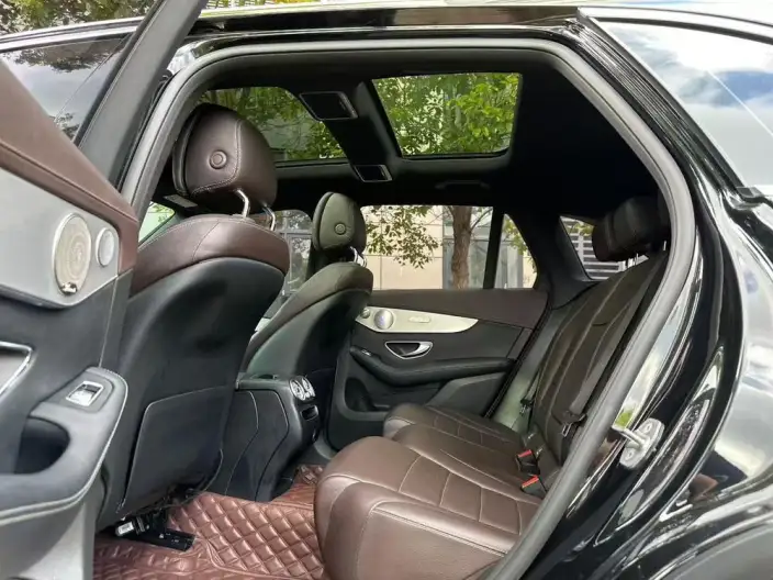 Mercedes-Benz GLC 2021 Model GLC 260 L 4MATIC Dynamic Model – фото 9