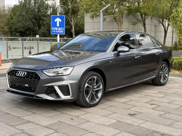 Audi A4 L 2022 Model 40 TFSI Fashion Dynamic Model – фото 1