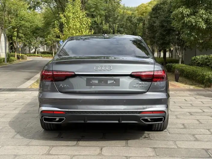 Audi A4 L 2022 Model 40 TFSI Fashion Dynamic Model – фото 5