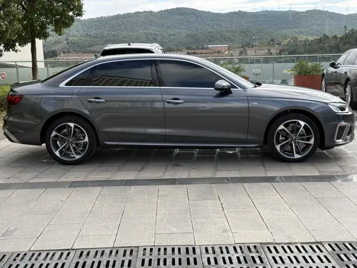 Audi A4 L 2022 Model 40 TFSI Fashion Dynamic Model – фото 7
